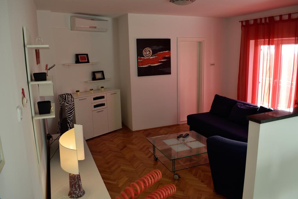 Aurelia Apartment Liznjan Ngoại thất bức ảnh